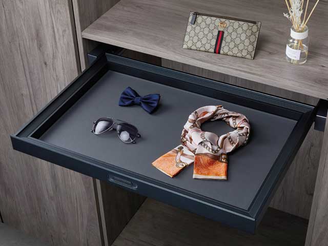 Bandeja para accesorios